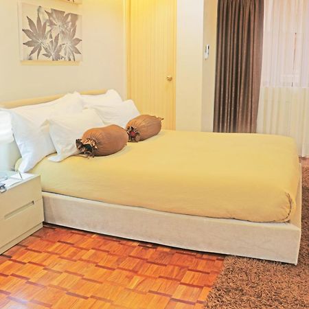 Prince Plaza II Condotel Макати Экстерьер фото