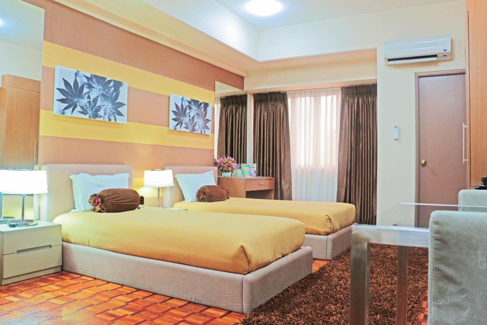 Prince Plaza II Condotel Макати Экстерьер фото